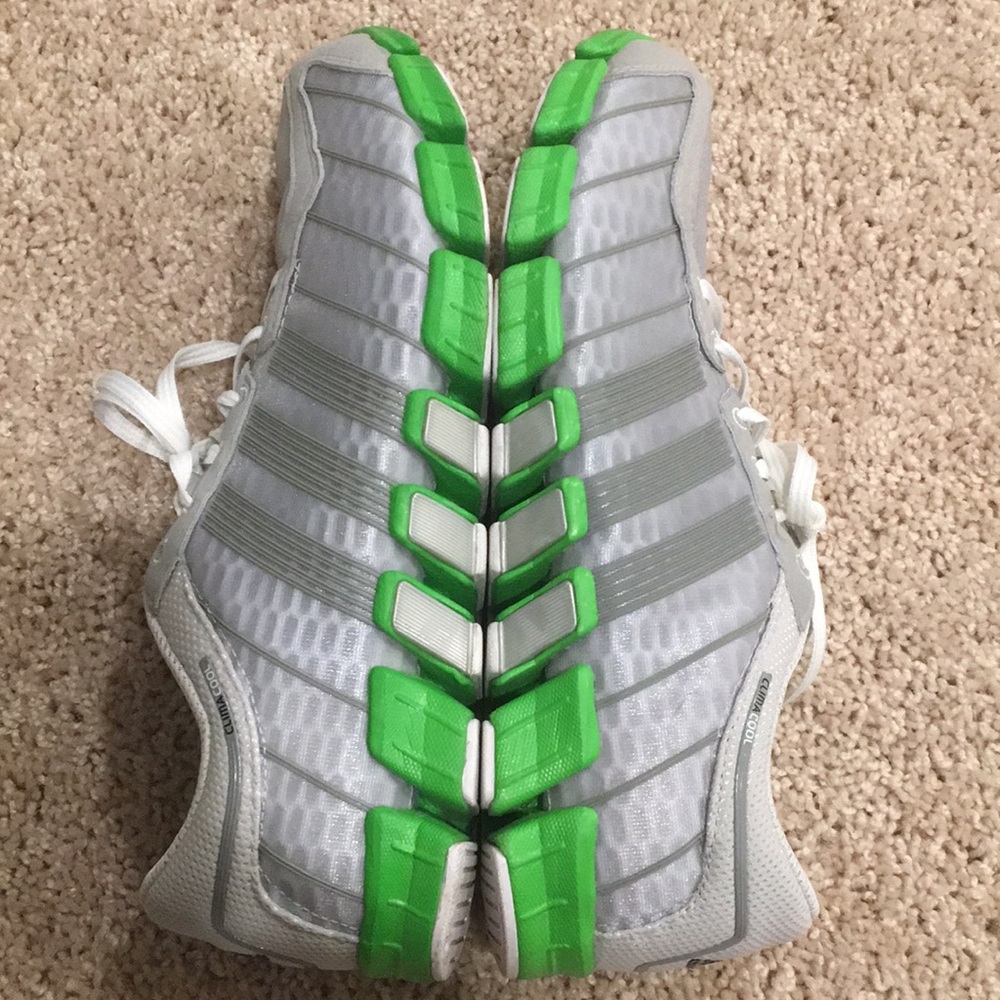 Running shoes - Picture 4 of 4